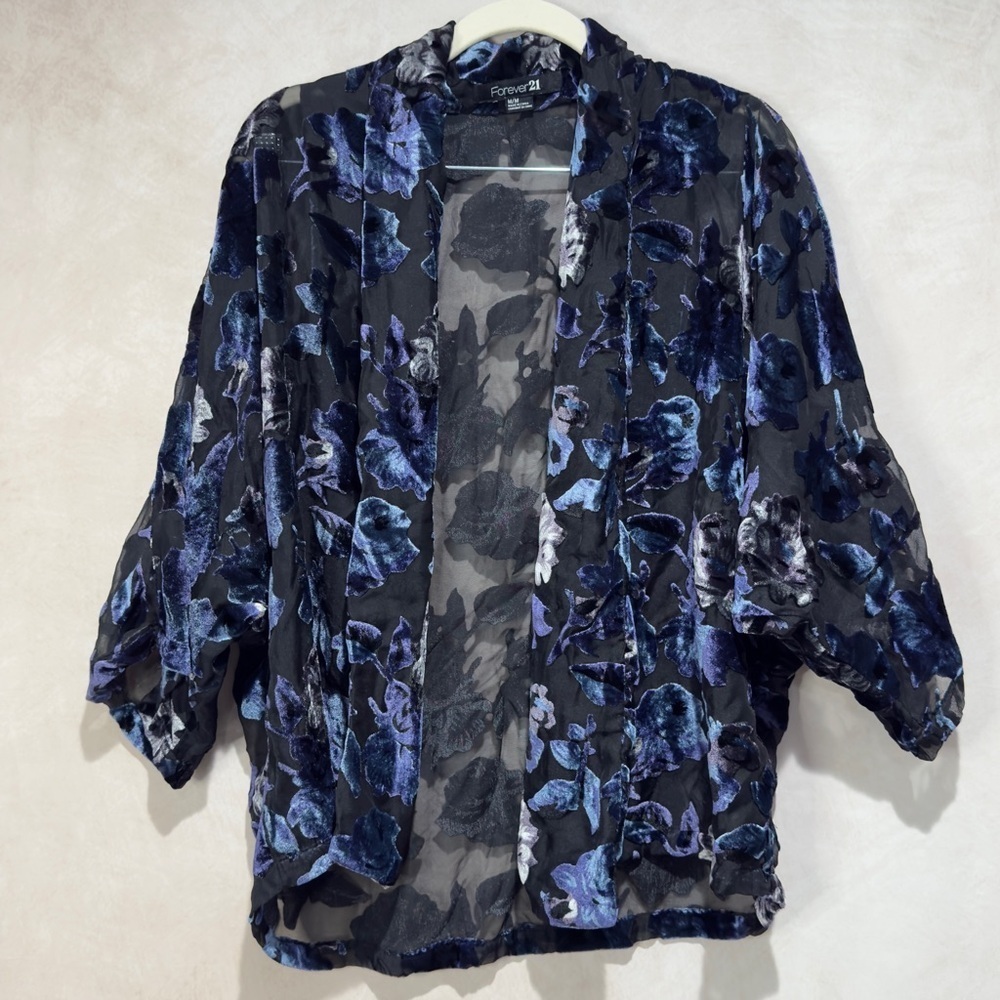 Forever 21 Burnout Velvet Floral Kimono – Black/Blue Sheer Boho Whimsigoth Shawl - Picture 2 of 9